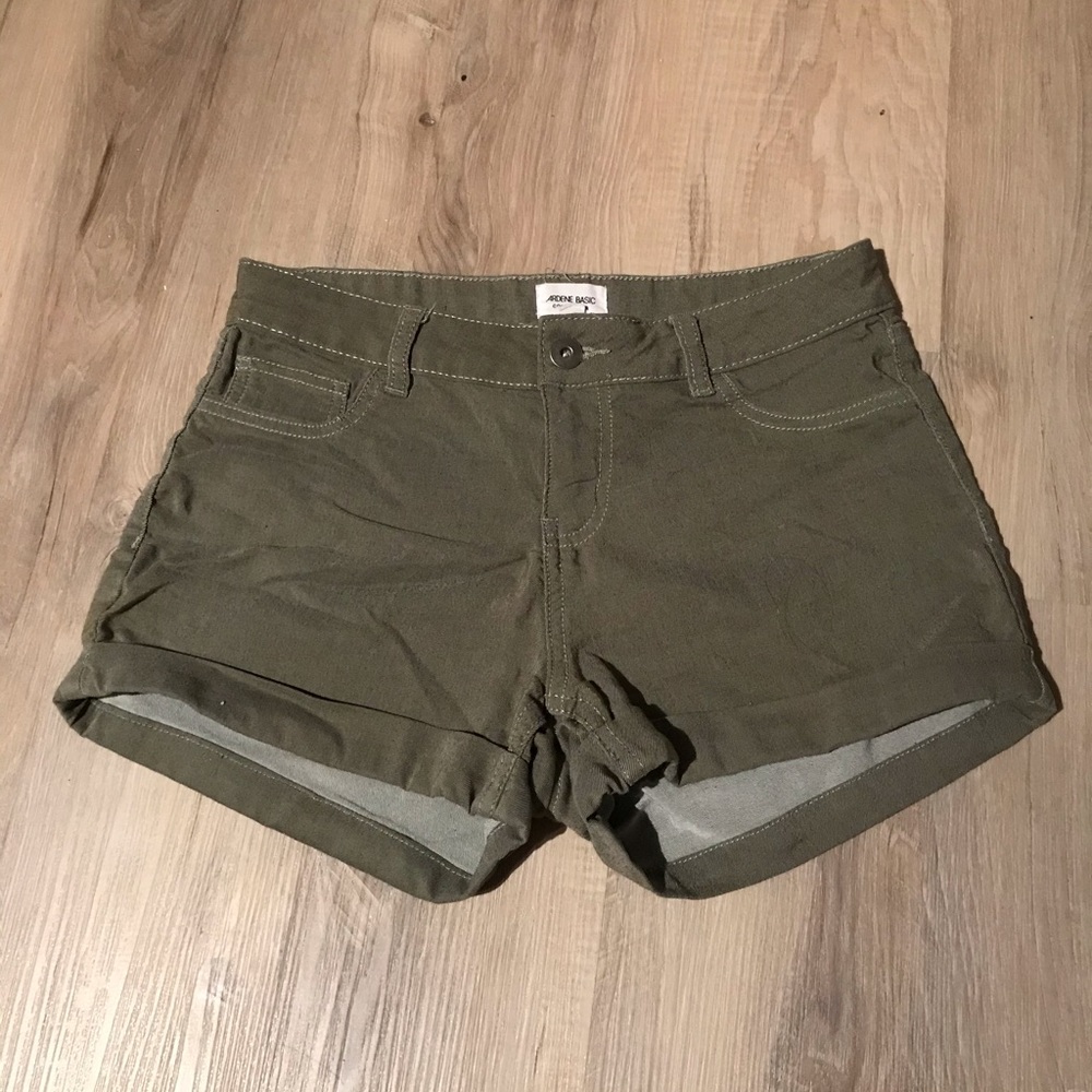 SOFT SHORTS